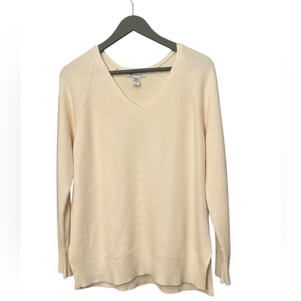 Athleta Soft Cream Wool Blend Cozy V-Neck Sweater Size M Normcore